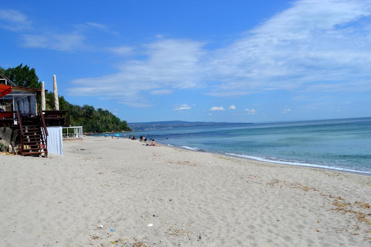Sea & Garden Villa Varna Extérieur photo